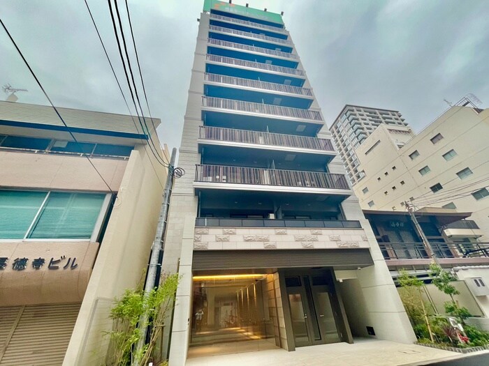 物件外観写真1　(外観写真)