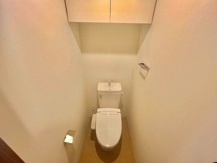 物件内観写真9　(トイレ)