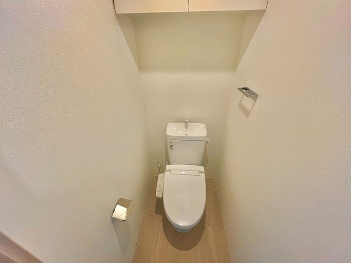 物件内観写真9　(トイレ)