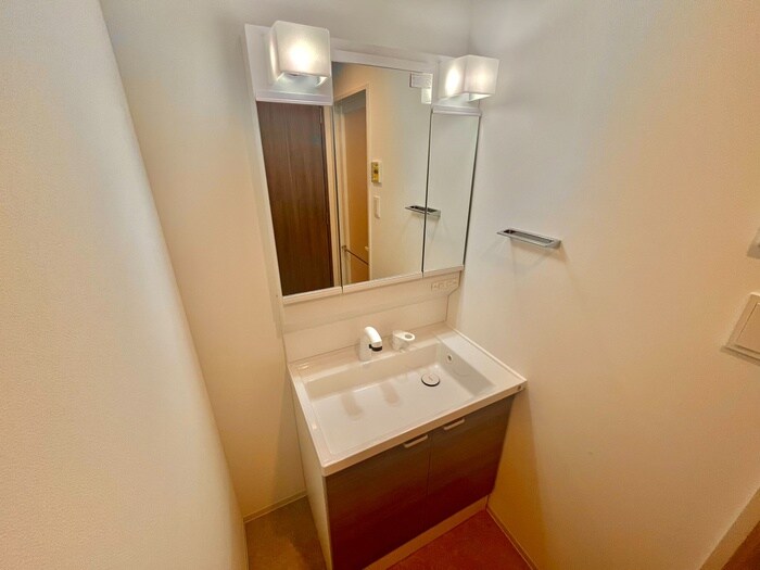 物件内観写真10　(洗面)