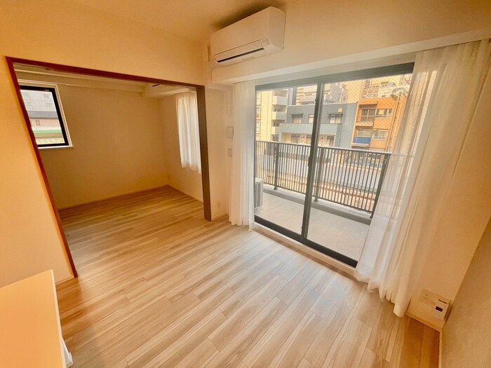 物件内観写真14　(居室)