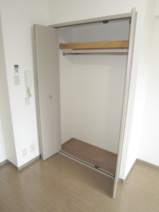 物件内観写真9　(収納)