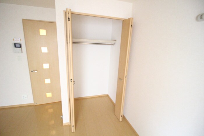 物件内観写真10　(収納)