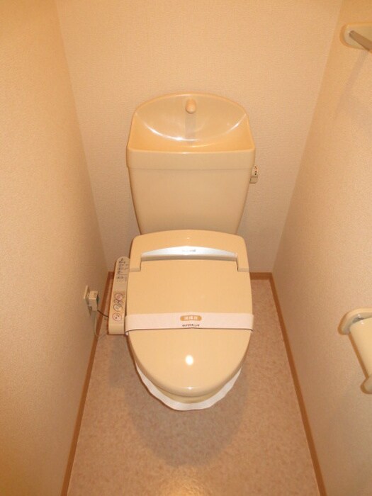 物件内観写真14　(トイレ)