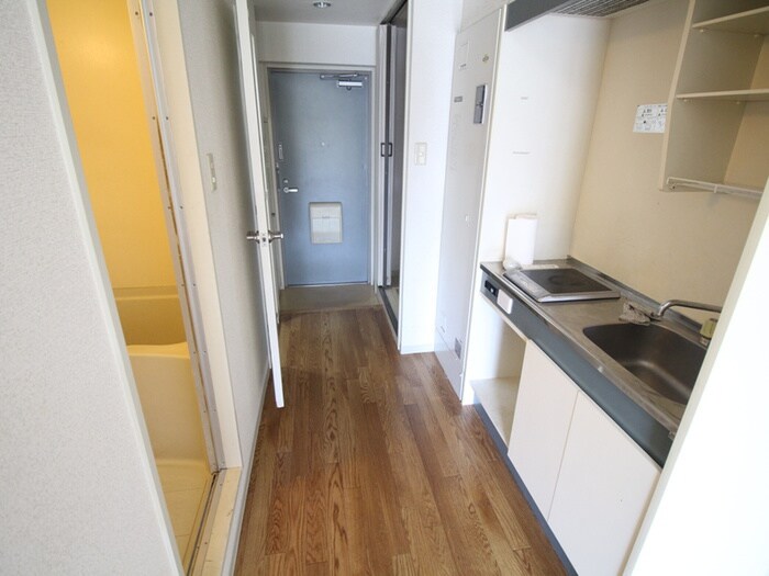 物件内観写真9　(洗面)