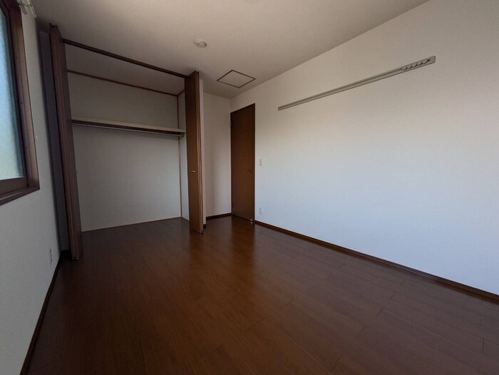 物件内観写真11　(居室)