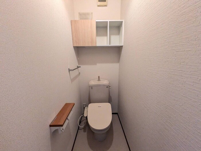 物件内観写真13　(トイレ)