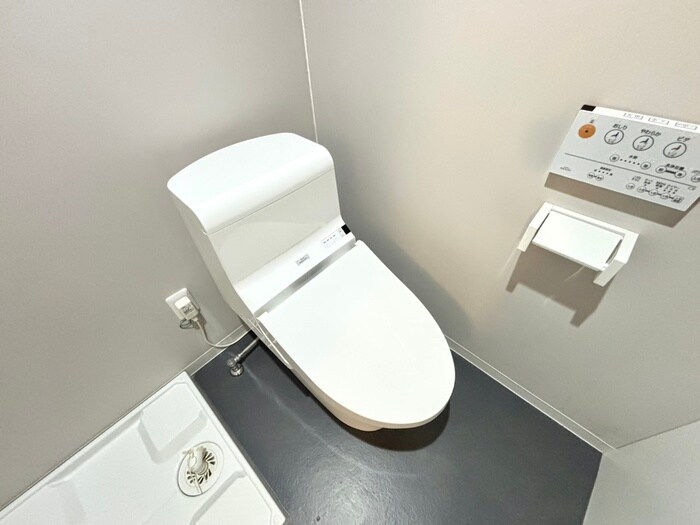 物件内観写真18　(トイレ)