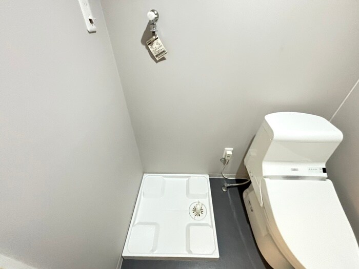 物件内観写真20　(洗濯機置場)