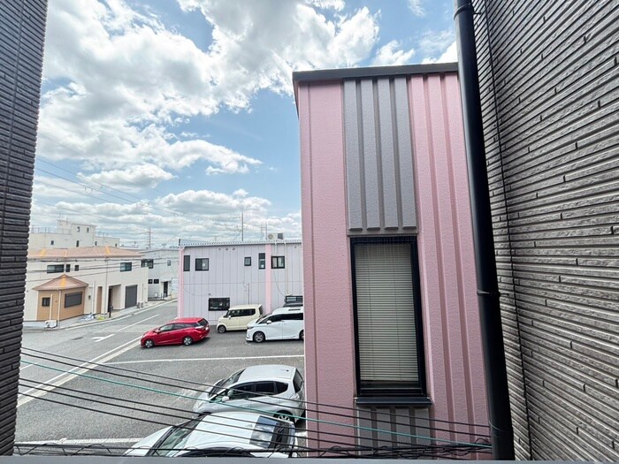 物件内観写真22　(室内からの展望)