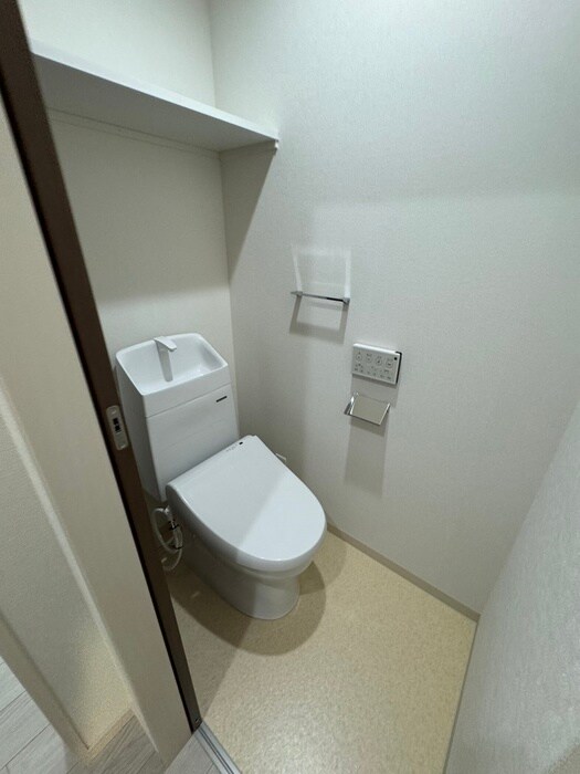 物件内観写真10　(トイレ)