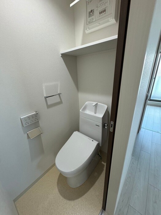 物件内観写真11　(トイレ)