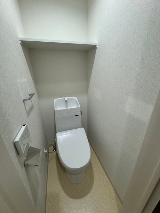 物件内観写真11　(トイレ)