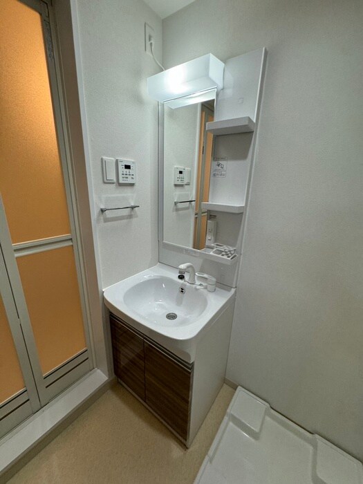 物件内観写真11　(洗面)