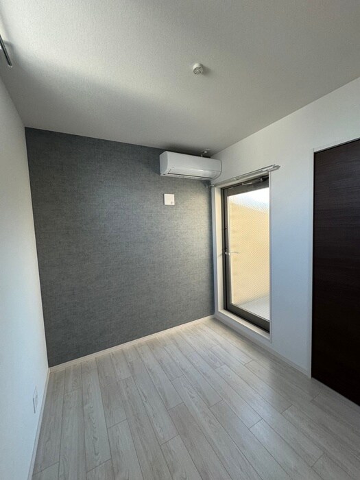 物件内観写真13　(居室)