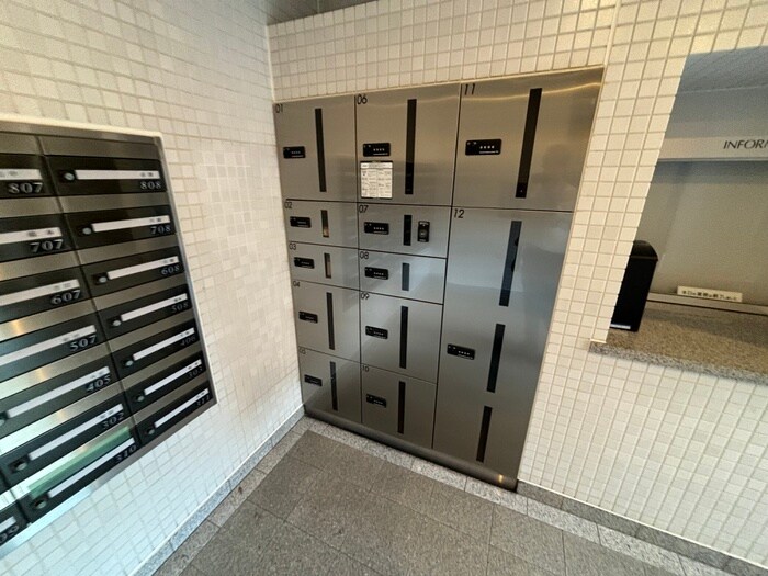 物件外観写真6　(建物設備)