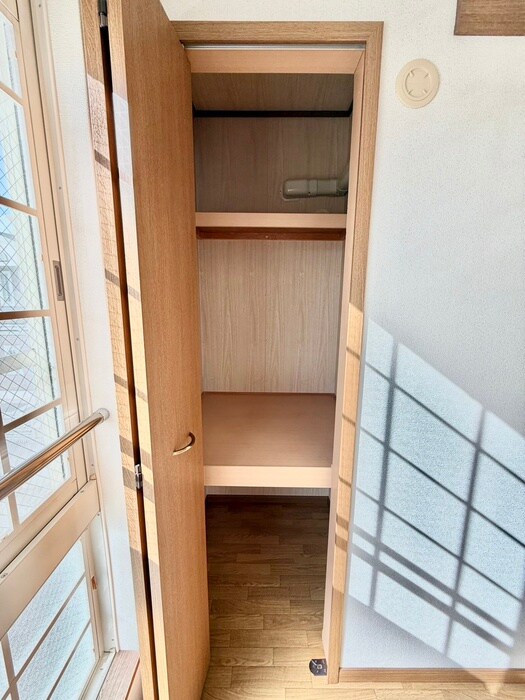 物件内観写真17　(収納)