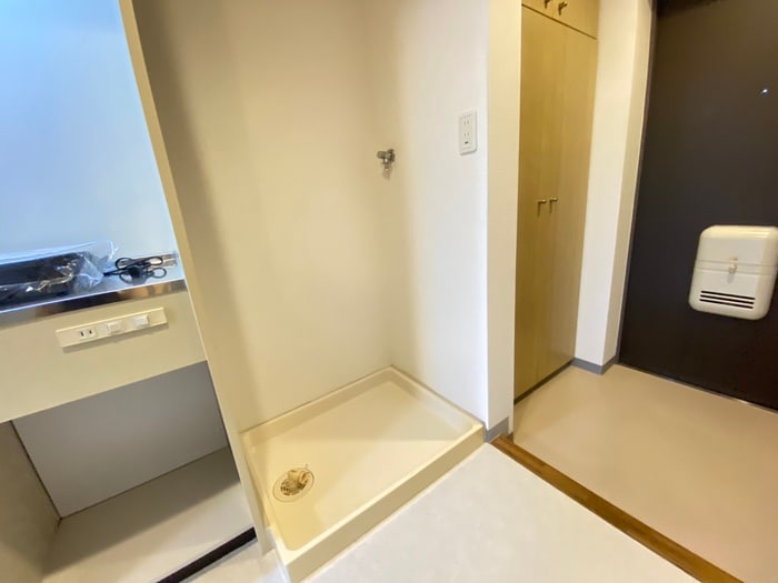 物件内観写真19　(洗濯機置場)