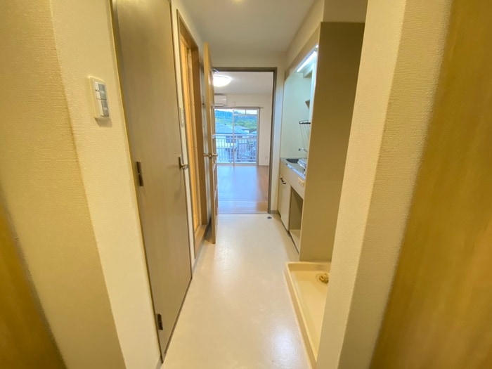 物件内観写真20　(廊下)