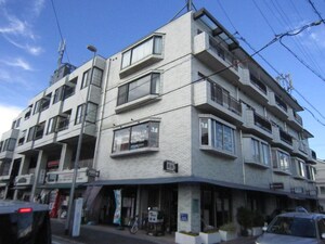 エッディ－タウン外観写真