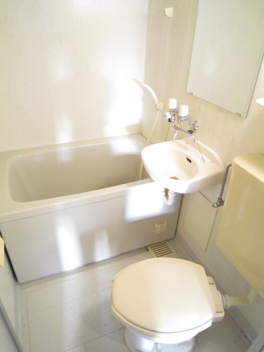 物件内観写真6　(バス／シャワールーム等)