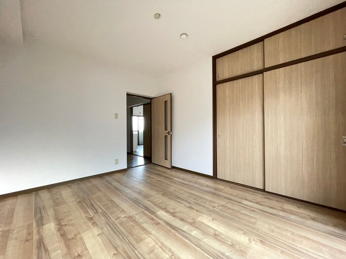 物件内観写真16　(居室)