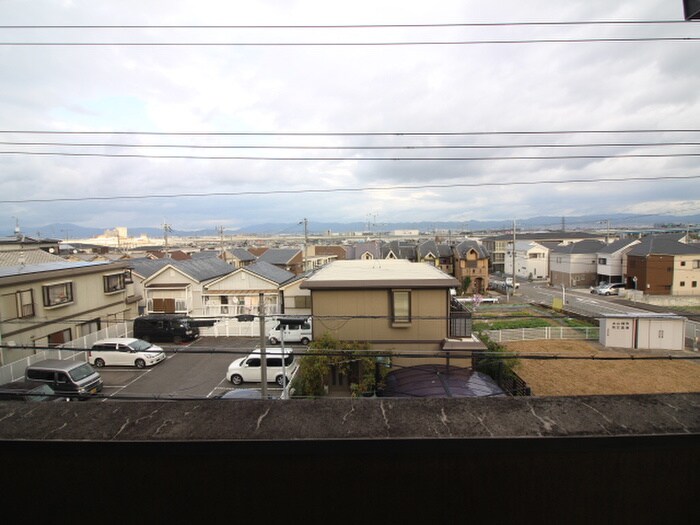 物件内観写真16　(室内からの展望)