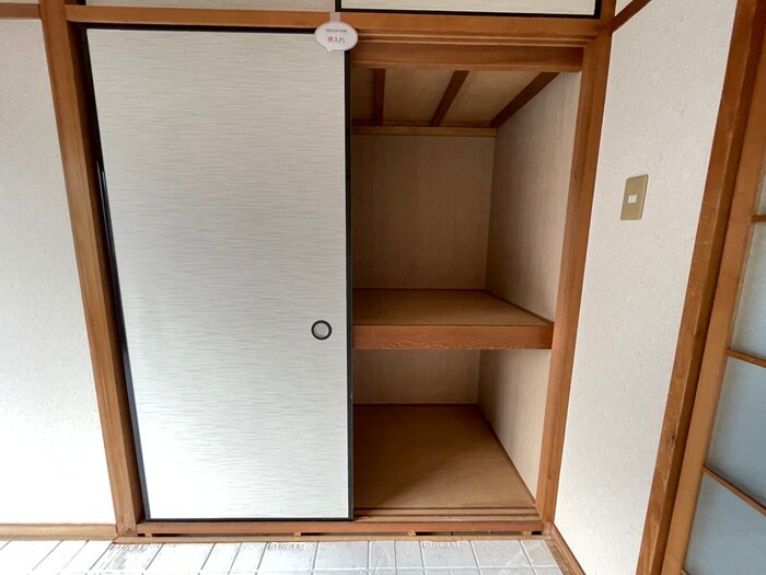 物件内観写真18　(収納)