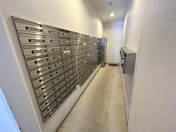 物件外観写真4　(建物設備)