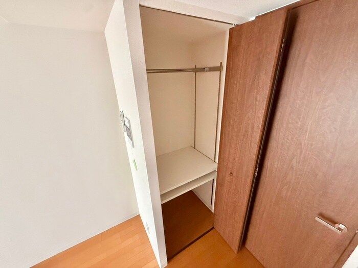 物件内観写真11　(収納)