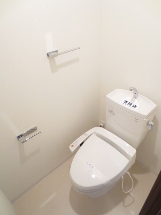 物件内観写真12　(トイレ)