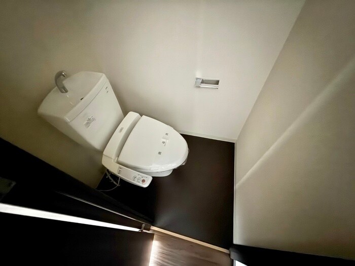 物件内観写真17　(トイレ)