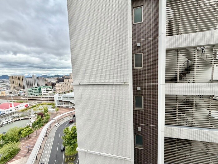 物件内観写真19　(室内からの展望)