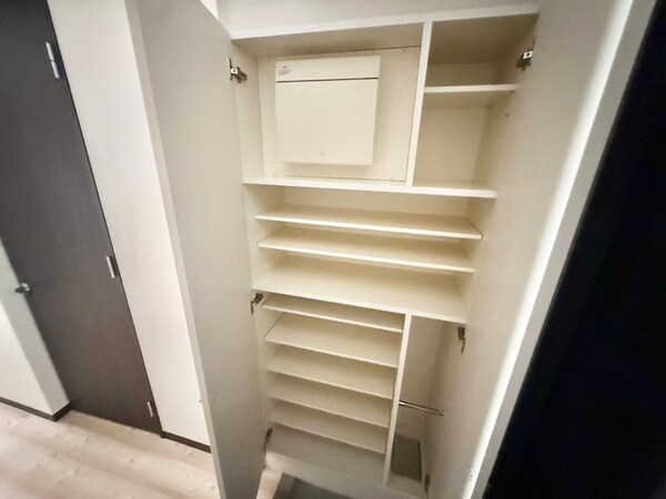 靴箱