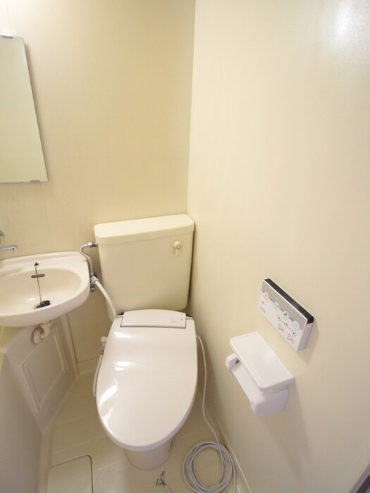 物件内観写真13　(トイレ)