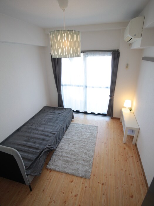 物件内観写真15　(居室)