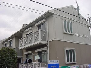 ドミールサンワＡ外観写真