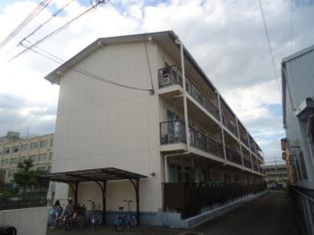 リバーサイド西町外観写真