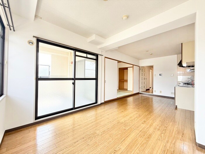 物件内観写真7　(居室)