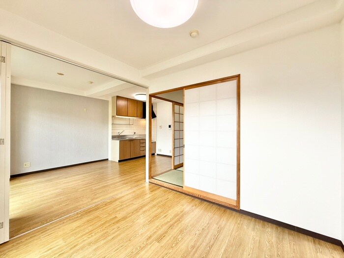 物件内観写真8　(居室)