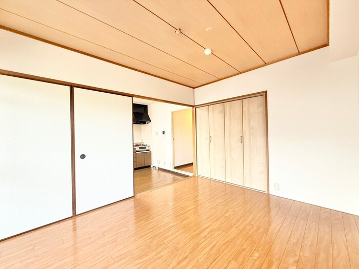 物件内観写真10　(居室)