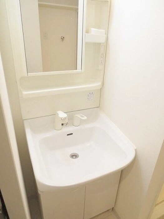 物件内観写真9　(洗面)