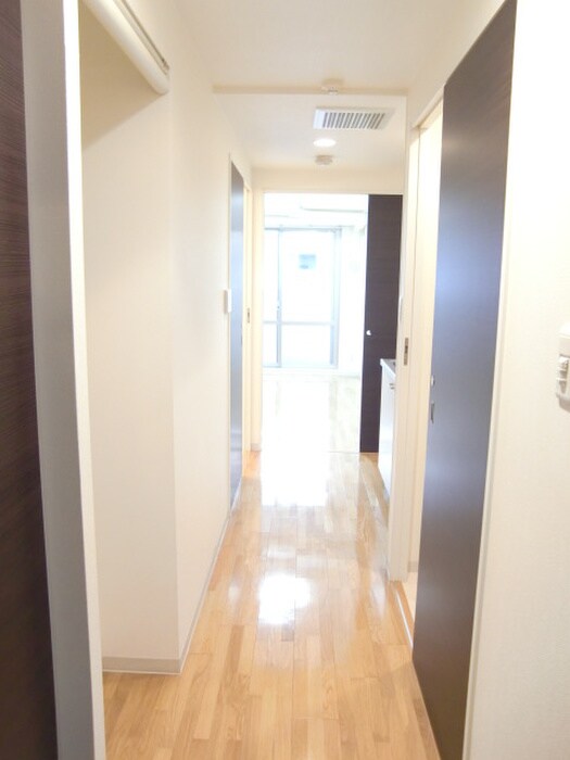 物件内観写真15　(廊下)