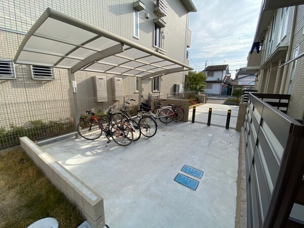 駐輪場