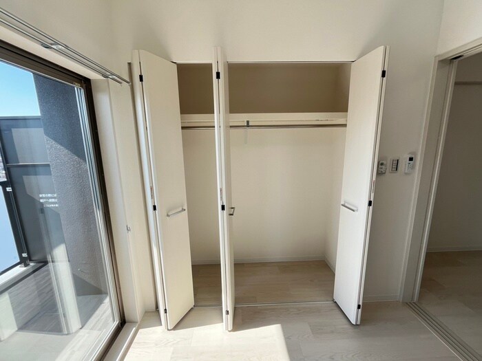 物件内観写真18　(収納)