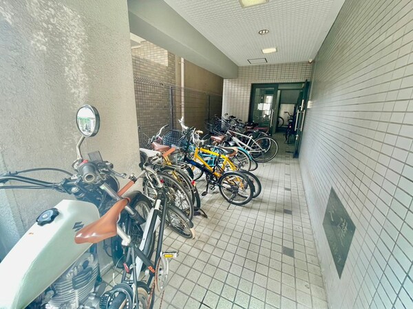 駐輪場