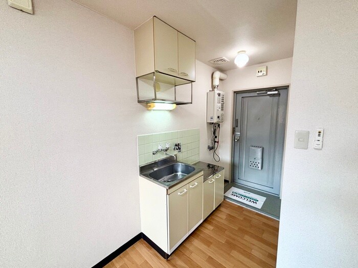 物件内観写真8　(キッチン)