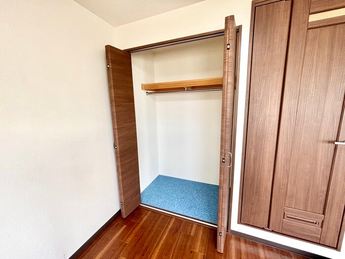 物件内観写真13　(収納)