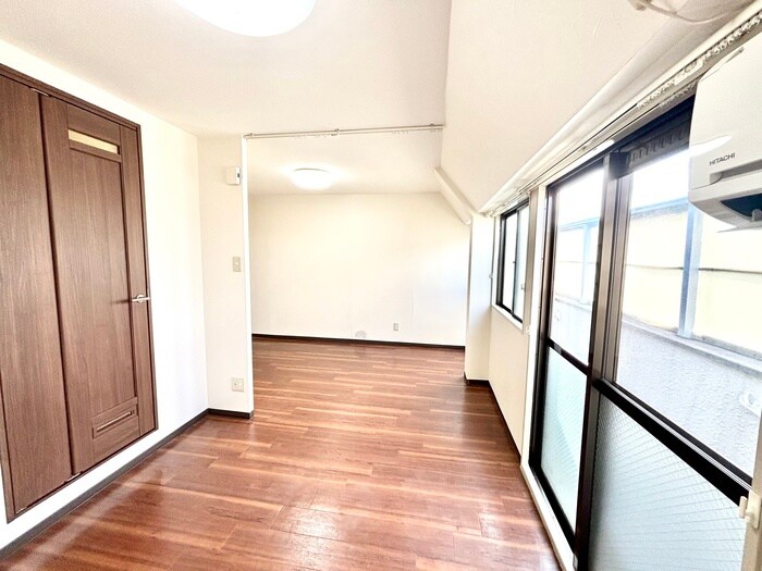 物件内観写真19　(居室)