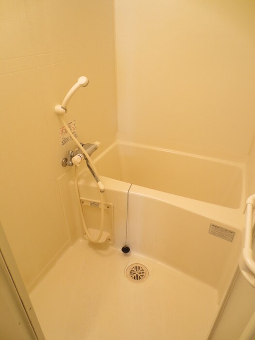 物件内観写真10　(バス／シャワールーム等)